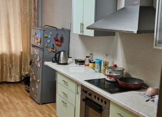 Сдаю в аренду 2-ком. квартиру, 78 м2, Забайкальский край, Угданская улица, 3