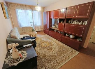 Продам трехкомнатную квартиру, 58 м2, Новокузнецк, улица Воробьёва, 13