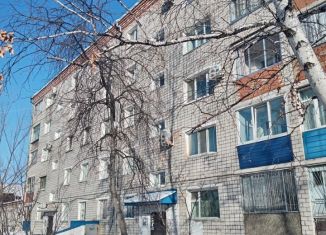 Продам 3-комнатную квартиру, 60 м2, Амурская область, улица 50 лет Комсомола, 12