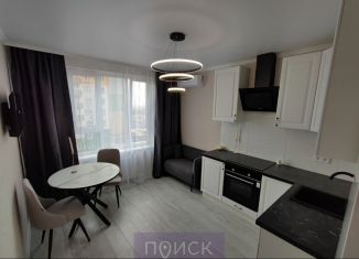 Продаю 2-ком. квартиру, 52 м2, Ростов-на-Дону, улица Ткачёва, 21