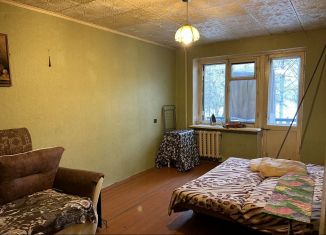 Продается 1-ком. квартира, 30 м2, Челябинск, улица Чайковского, 6