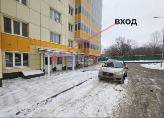 Сдаю в аренду торговую площадь, 84.7 м2, Чебоксары, улица Сергия Радонежского, 11