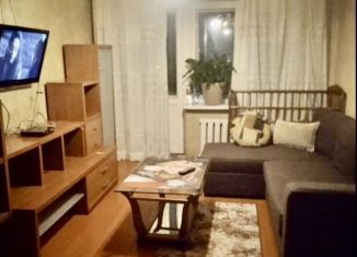 Сдача в аренду трехкомнатной квартиры, 55 м2, Балабаново, Зелёная улица, 9