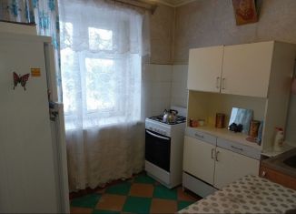 Аренда 2-ком. квартиры, 44 м2, Омск, бульвар Петухова, 5