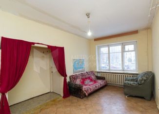 Продаю 1-ком. квартиру, 32.5 м2, Тюмень, улица Пржевальского, 48