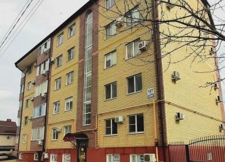 Продается 2-комнатная квартира, 80 м2, станица Динская, улица Кирова, 107