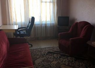 Продам 2-комнатную квартиру, 43 м2, Каменск-Шахтинский, Красная улица, 9