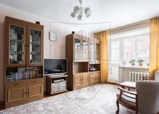 Продам 3-комнатную квартиру, 58.3 м2, Новосибирск, улица Блюхера, 51, метро Речной вокзал