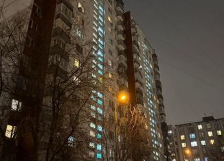 Продам 2-ком. квартиру, 53.3 м2, Москва, Ореховый проезд, 33