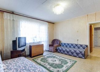 Продается двухкомнатная квартира, 50 м2, Хабаровский край, улица Ворошилова, 1