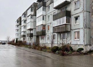 Продам 2-комнатную квартиру, 52.2 м2, Гусев, Балтийская улица, 10