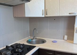 Аренда 3-комнатной квартиры, 48 м2, Керчь, улица Щорса, 5