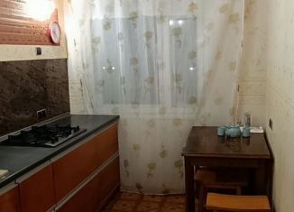 Сдача в аренду 3-ком. квартиры, 60 м2, Нижний Новгород, улица Островского, 4