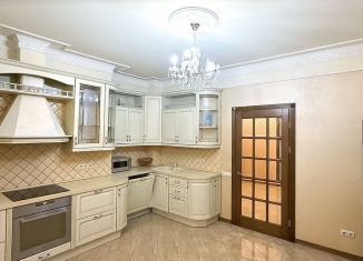 Продам 3-комнатную квартиру, 80.2 м2, Краснодар, Промышленная улица, 33, микрорайон Центральный