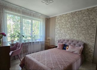 Продается 3-комнатная квартира, 58.6 м2, Татарстан, Хибинская улица, 10А