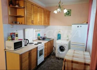 Квартира в аренду студия, 32 м2, Тюмень, улица Мельникайте, 96