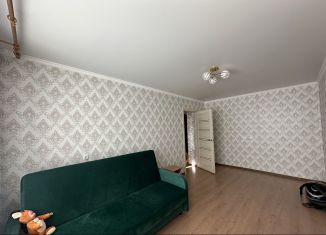 Продается 2-комнатная квартира, 38 м2, Курганинск, улица Матросова, 199А