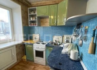 Сдача в аренду 2-ком. квартиры, 43 м2, Прокопьевск, улица Гайдара, 9