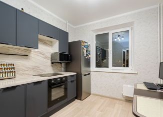 Продается 4-комнатная квартира, 81.6 м2, Пермь, улица Голева, 2, Дзержинский район