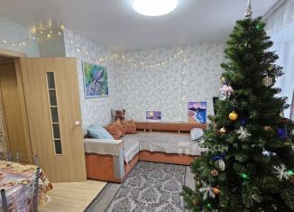 Продажа 2-комнатной квартиры, 57 м2, Кыштым, улица Клима Косолапова, 47А