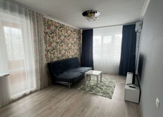 Сдаю 2-ком. квартиру, 50 м2, Кемерово, Московский проспект, 3