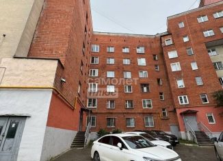 Продается многокомнатная квартира, 140 м2, Нижний Новгород, улица Родионова, 180к1