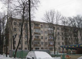 Сдача в аренду двухкомнатной квартиры, 42 м2, Москва, улица Буракова, 3к2