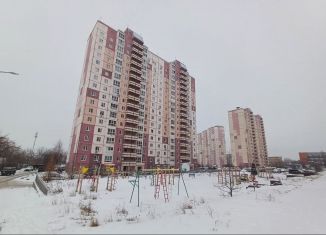 Аренда 3-ком. квартиры, 76 м2, Нижний Новгород, улица Родионова, 43, метро Горьковская