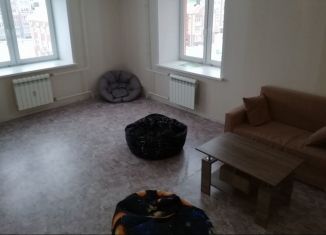 Сдается 3-комнатная квартира, 70 м2, Марий Эл, улица Петрова, 32А