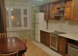 Сдача в аренду 3-комнатной квартиры, 95 м2, Арзамас, улица Карла Маркса, 59