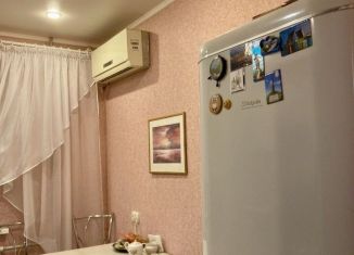 Аренда 1-ком. квартиры, 37 м2, Саратов, улица имени П.Ф. Батавина, 10