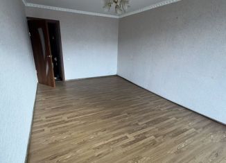 Продается двухкомнатная квартира, 57 м2, Карачаево-Черкесия, улица Космонавтов, 5А