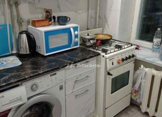 Трехкомнатная квартира на продажу, 57 м2, Красноперекопск, улица Калинина, 13