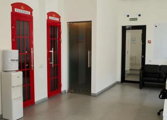 Продаю офис, 57 м2, Элиста, улица Аккочкарова, 27