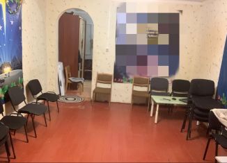 Продаю 2-ком. квартиру, 40 м2, поселок Самусь, улица Ленина, 18