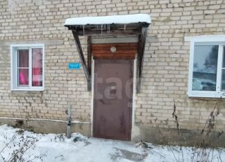 Продается 2-комнатная квартира, 36.8 м2, посёлок городского типа Ветлужский, улица Урицкого, 51