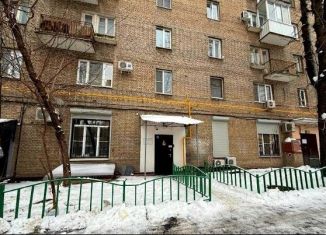 Продам квартиру студию, 17.7 м2, Москва, Космодамианская набережная, 4/22А, метро Новокузнецкая