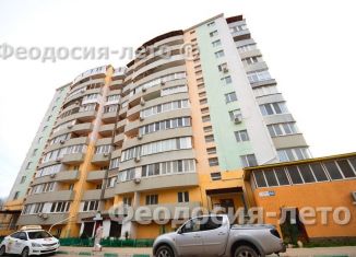 Сдаю в аренду 2-ком. квартиру, 51 м2, Феодосия, Крымская улица, 88