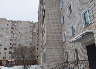 Продажа многокомнатной квартиры, 61 м2, Киров, Ленинский район, Производственная улица, 14