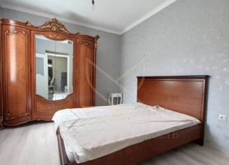 Сдача в аренду 2-ком. квартиры, 70 м2, Пятигорск, улица Фрунзе, 24